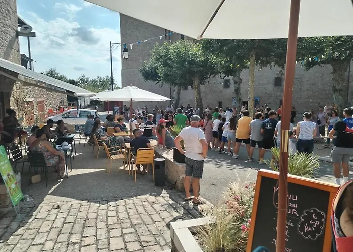 Du Donjon Chocolat Апартаменты Bournazel (Aveyron)