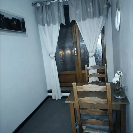 Du Donjon Chocolat Appartement Bournazel (Aveyron)