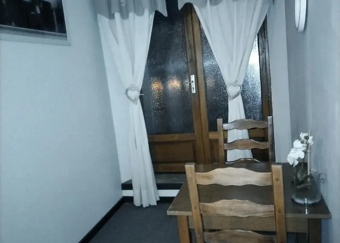 Du Donjon Chocolat Apartment Bournazel (Aveyron)